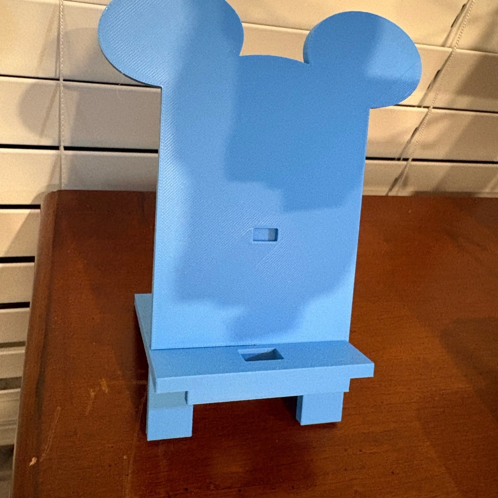 Blue Mouse-Shaped Phone Stand